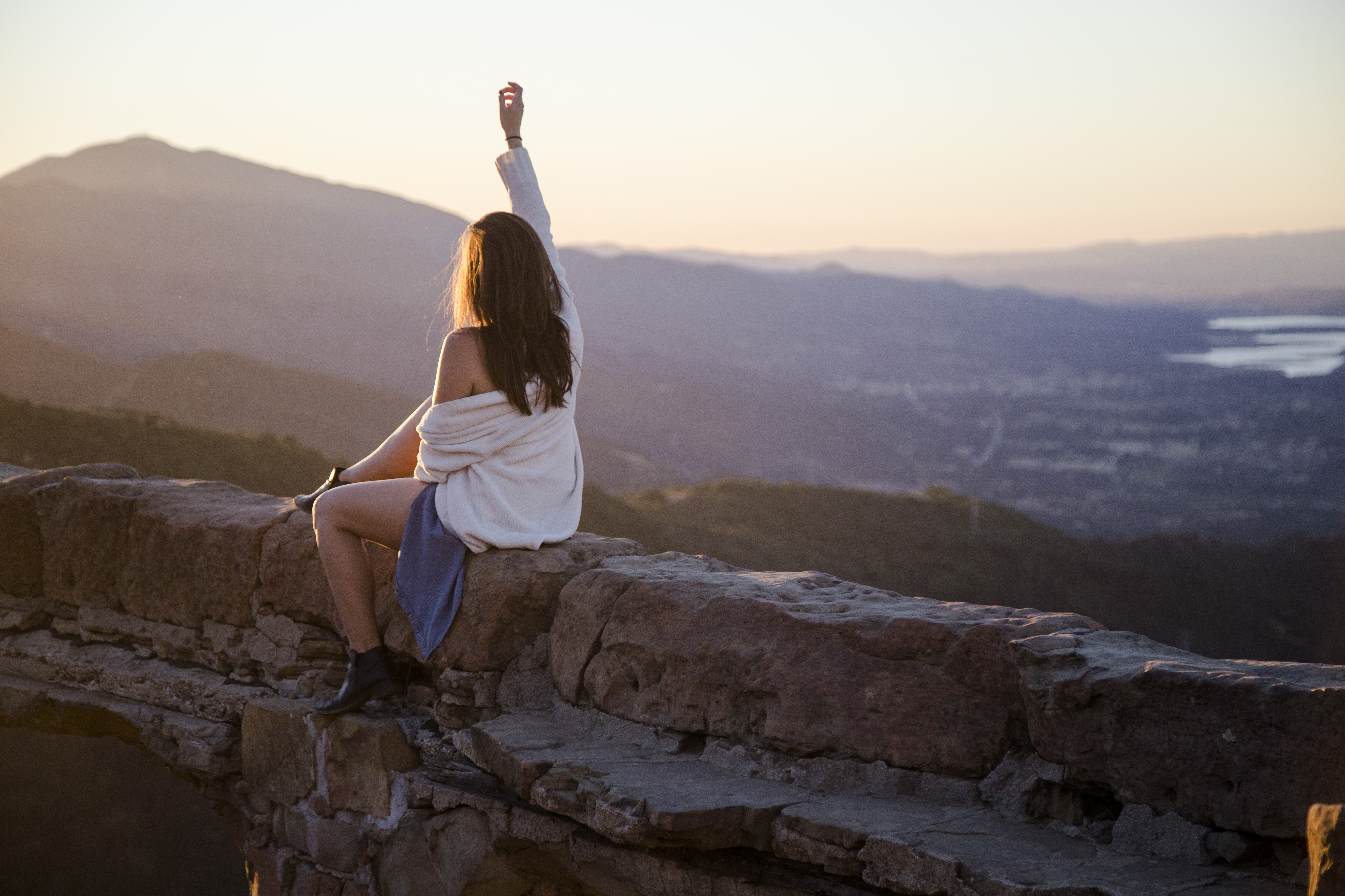5 Tips on How to Stay in the Present Moment